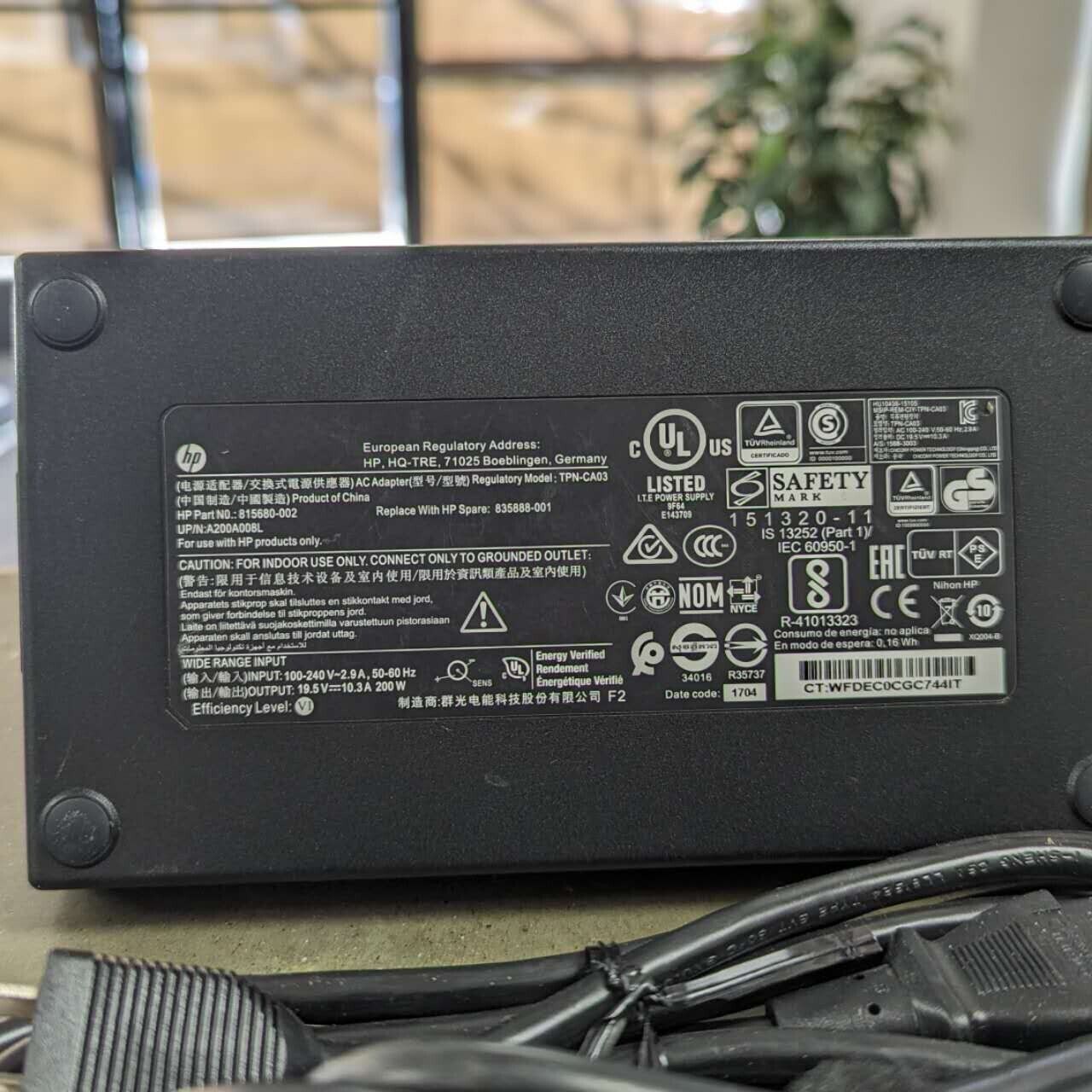Genuine HP Charger Slim 19.5V 10.3A 200W HP Omen 15-DC1020NR 815680-002 Blue tip