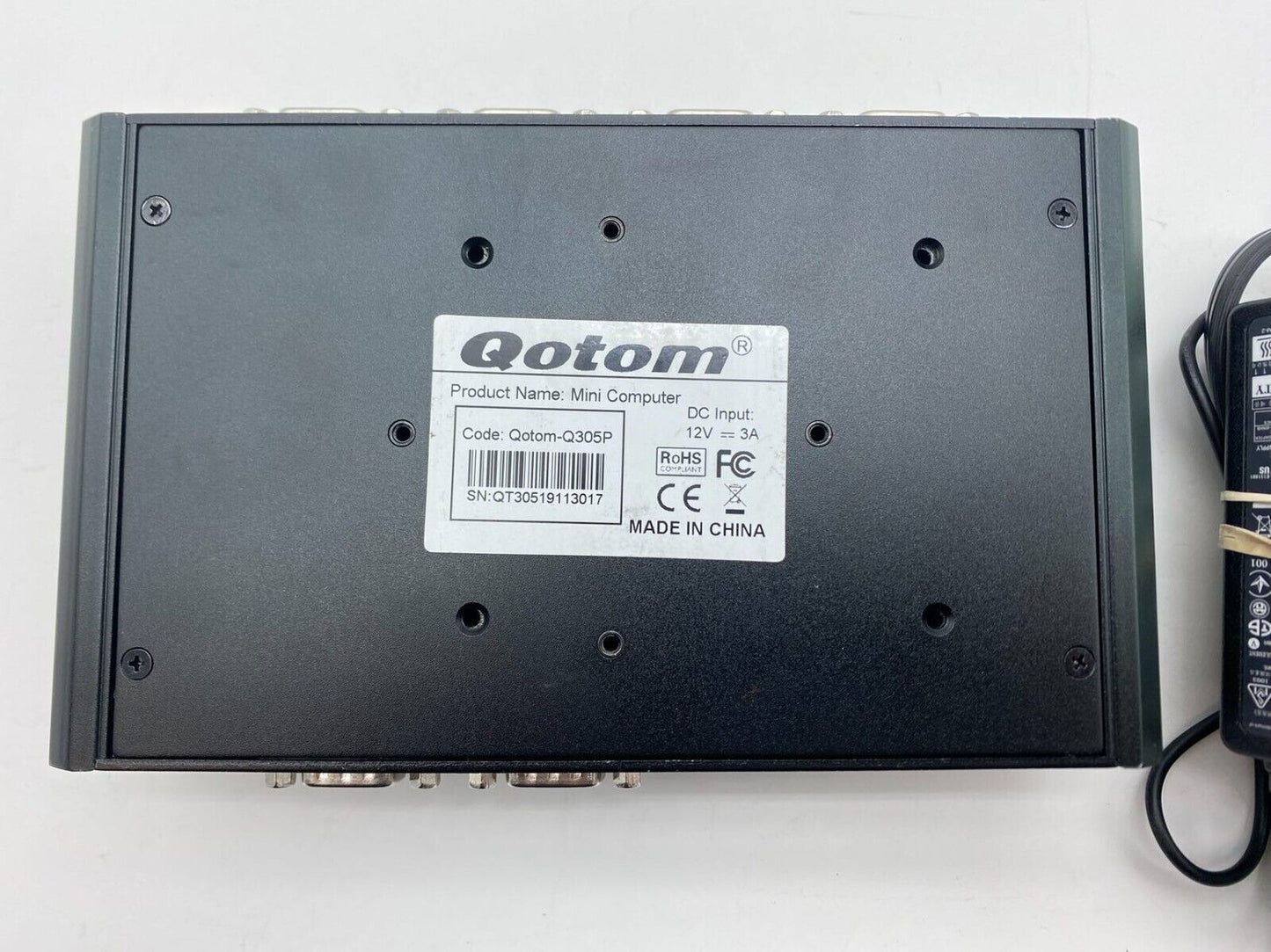 Qotom Q305p 3205u 4GB 32GB SSD Mini PC COM Serial Port IPC POS Computer RS-232