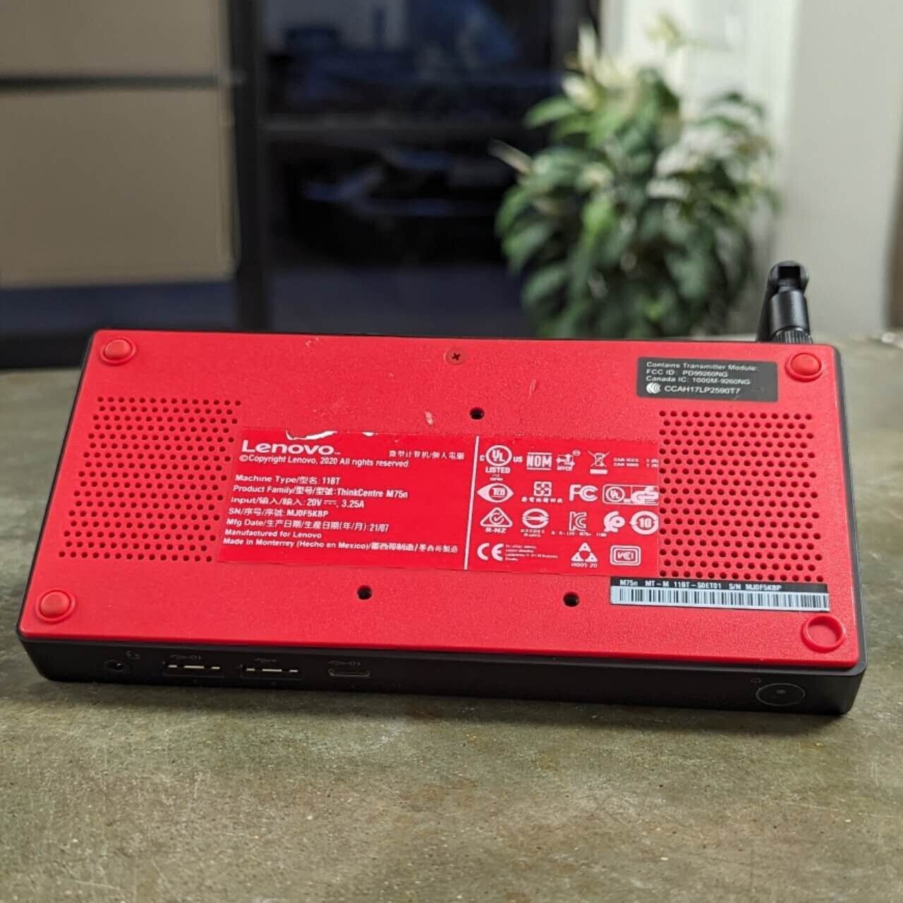 ThinkCentre M75n Nano MINI PC Desktop Ryzen 5 3500U 8GB Vega 8 128GB Win11 WIFI