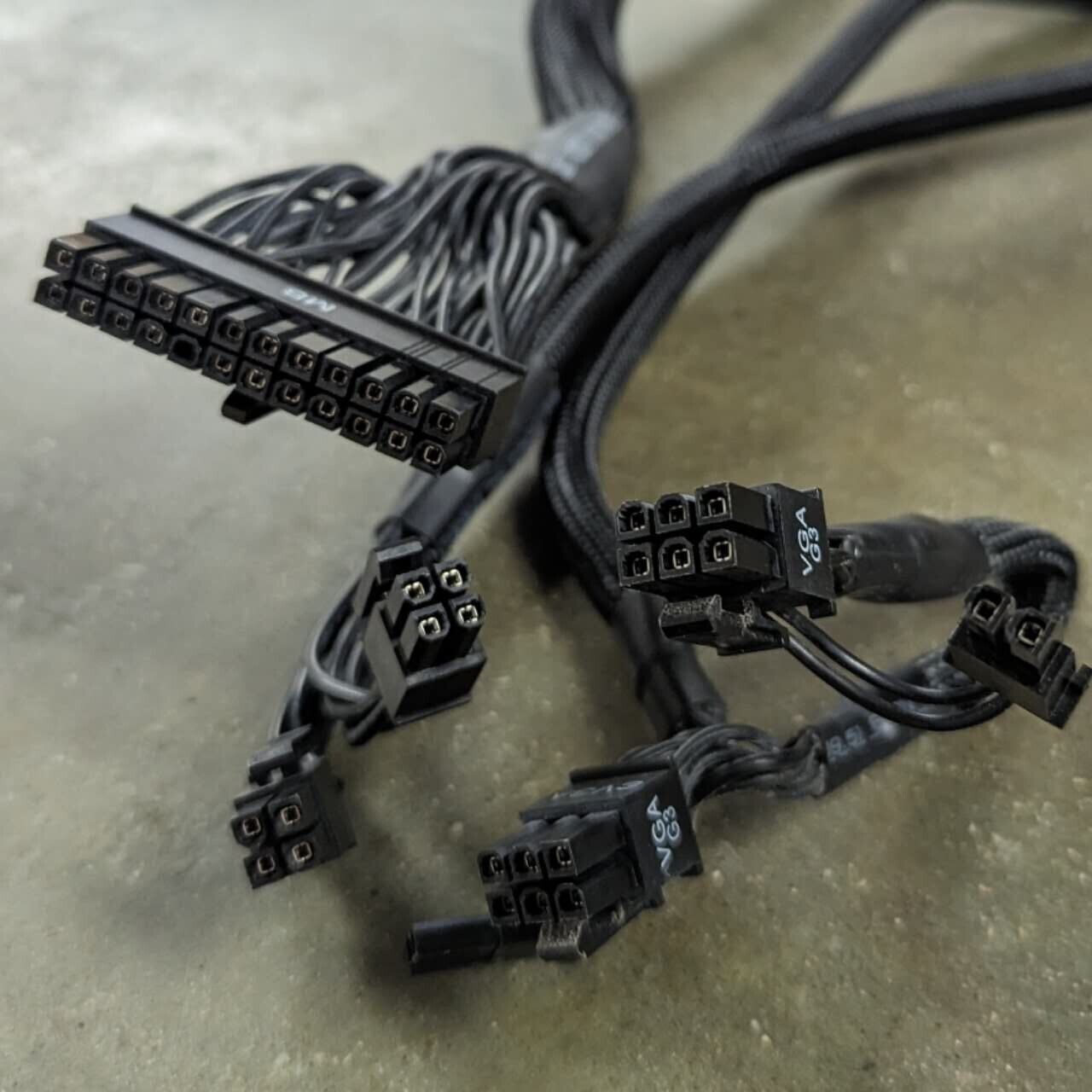 EVGA G3 750W ATX 3.0 Gaming Power Supply PCIe 5.0 Full Modular 80 Plus Gold