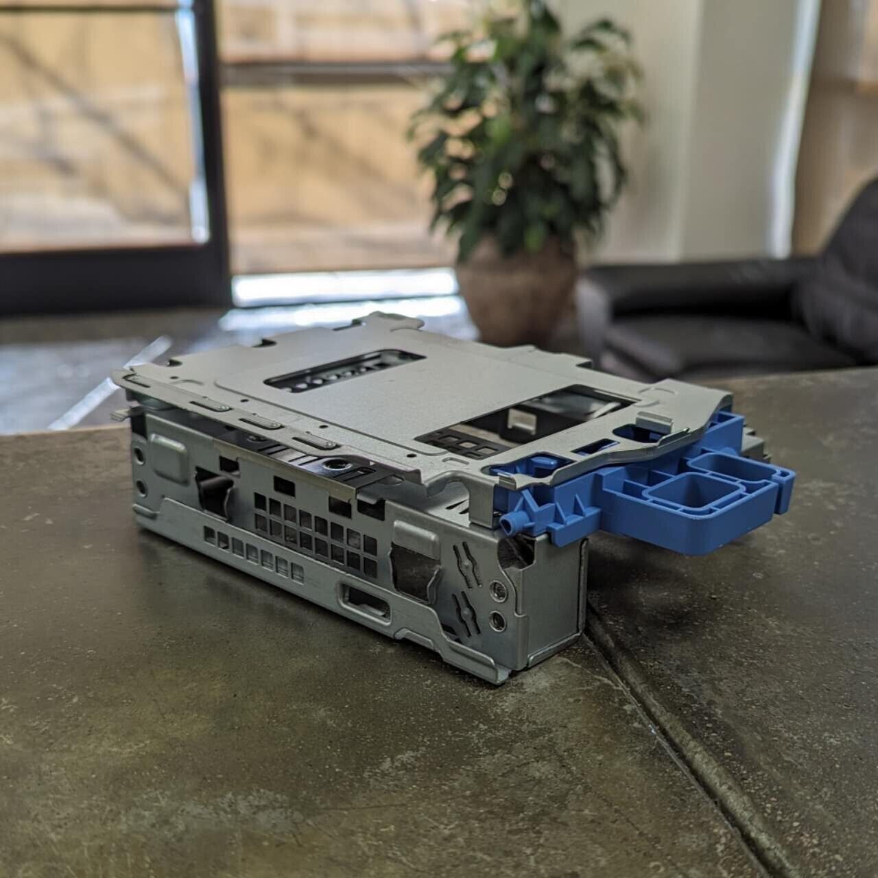 Dell 3080 5080 7080 3090 5090 7090 SFF 3.5 Hard Drive Bay Caddy P/n 1A52D1P00