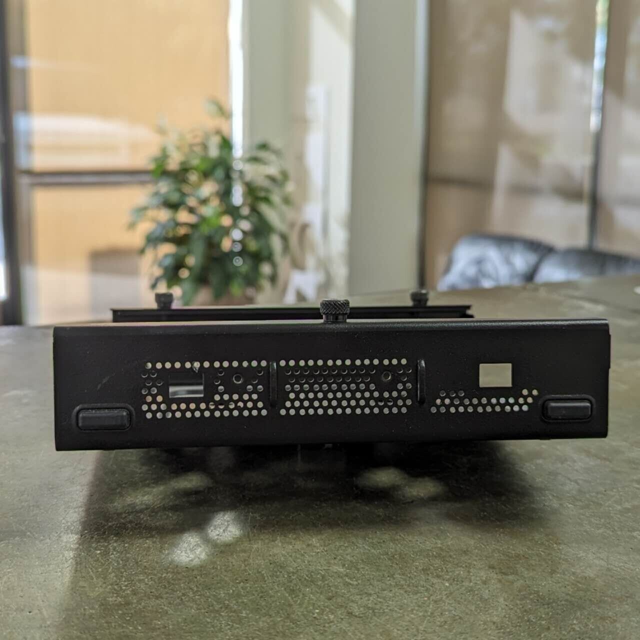 Lenovo Tiny mini micro VESA ThinkCentre Mounting Bracket 01EF666 ME80154 ME6015