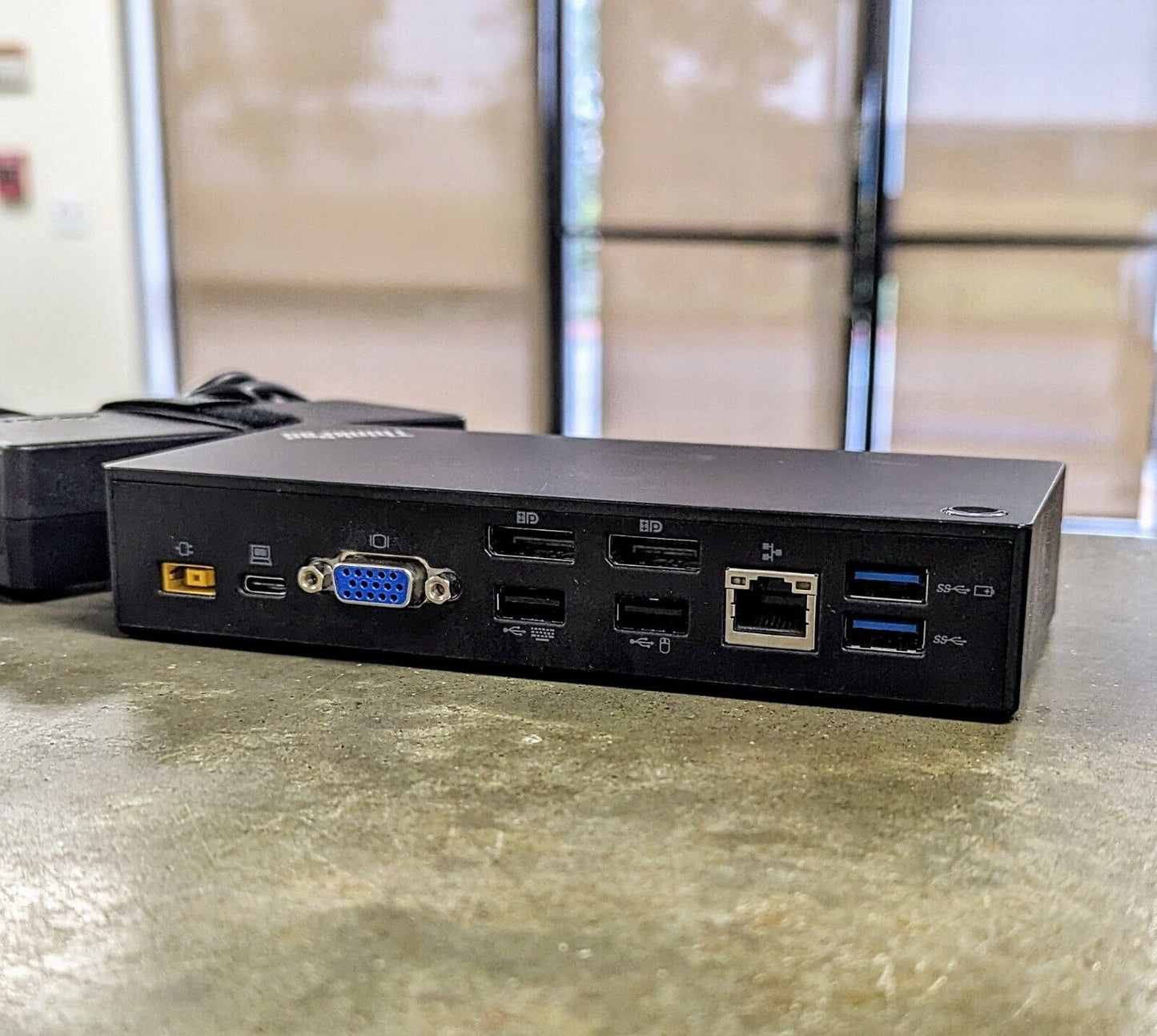 Lenovo thinkpad usb-c Dock Docking Station dk1633 with 90w AC Power Adapter