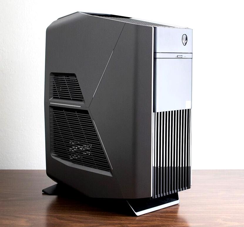 Alienware Aurora R7 Gaming PC i7-8700K RTX 3050 32GB RAM 1TB SSD Windows 11 Pro