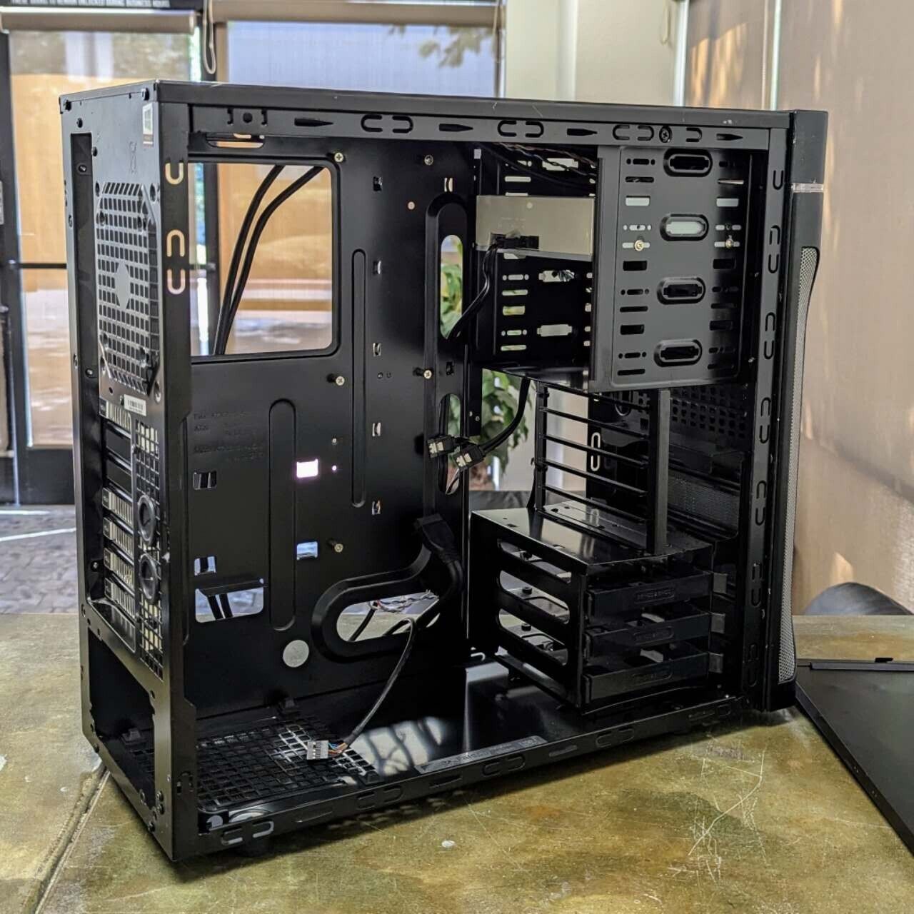 Falcon Northwest Talon ATX Tower Gaming/Server PC Case 8x 5.25" bays w/fans