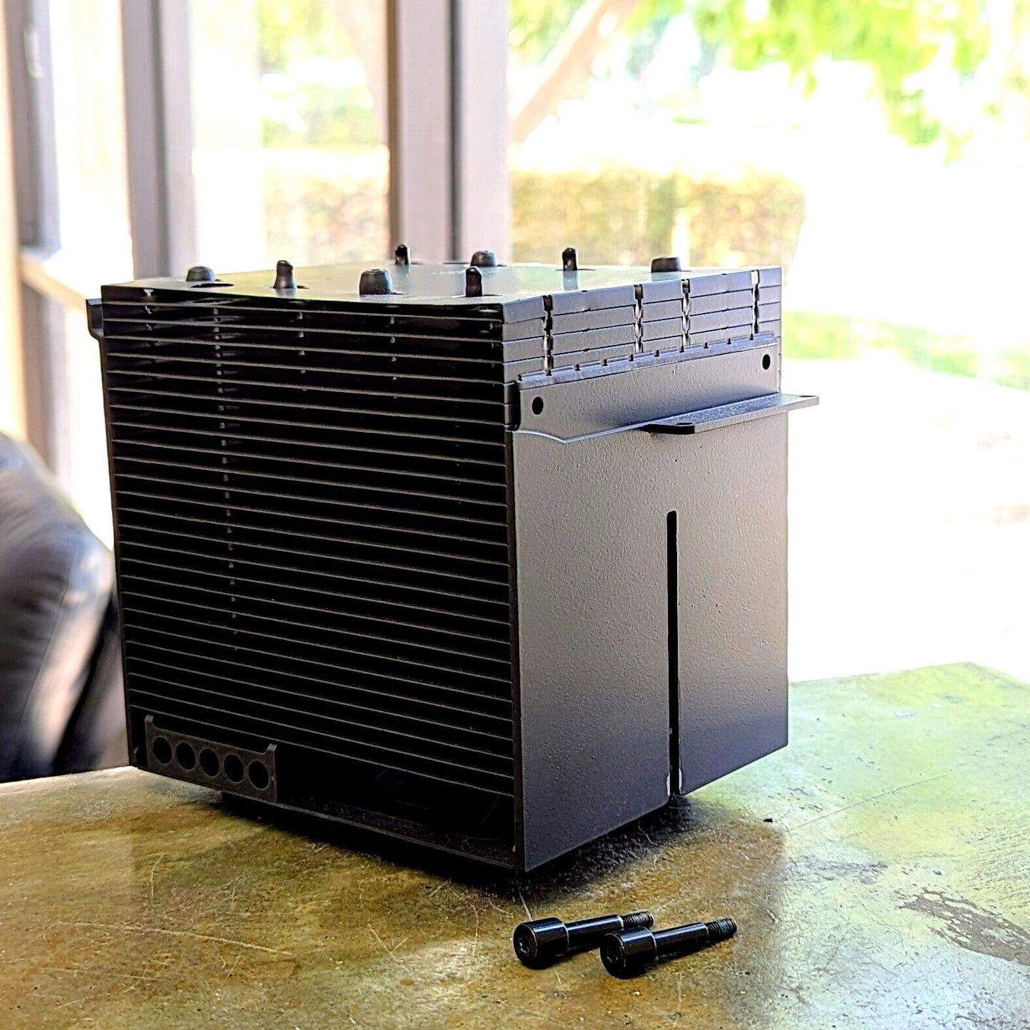 Apple 2019 Mac Pro Passive CPU Heat Sink and 2x Screws