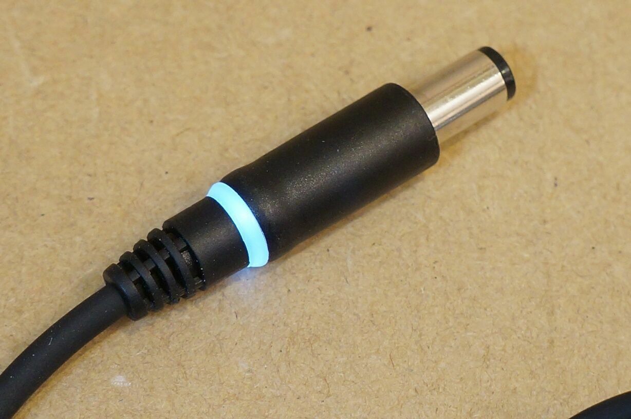 OEM Dell E7240 E7250 E7440 E7450 E7470 E7270 65w Slim AC adapter LA65NM130 JNKWD