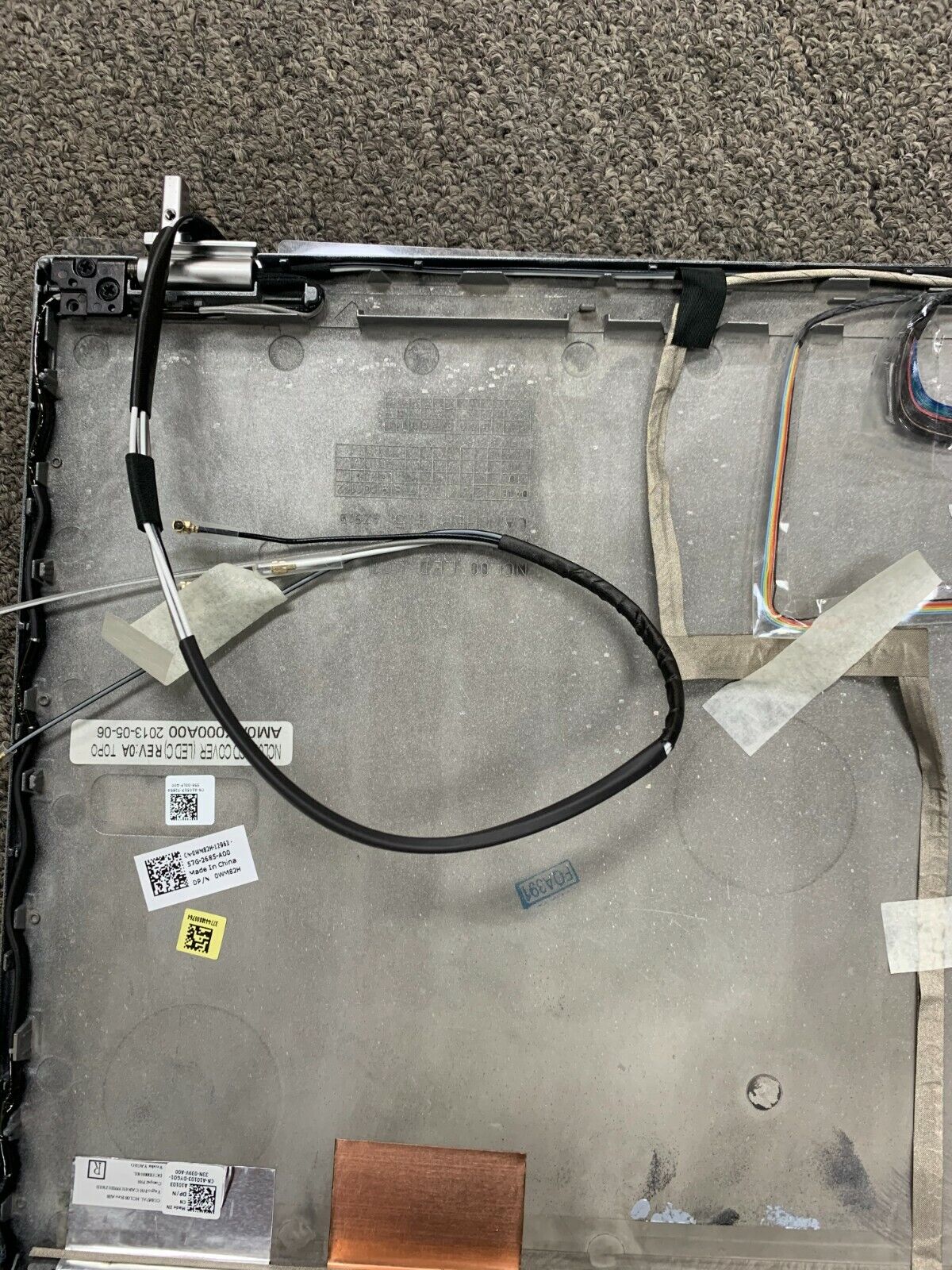 WM82H NEW OEM Dell Latitude E6410 Silver LCD Back Cover W/ Hinges Cables H61GF