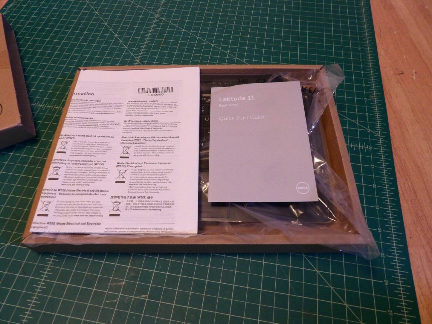 REAL-DEAL Spanish Dell Latitude 11 5175 5179 Tablet Back Lit Keyboard Dock K12M