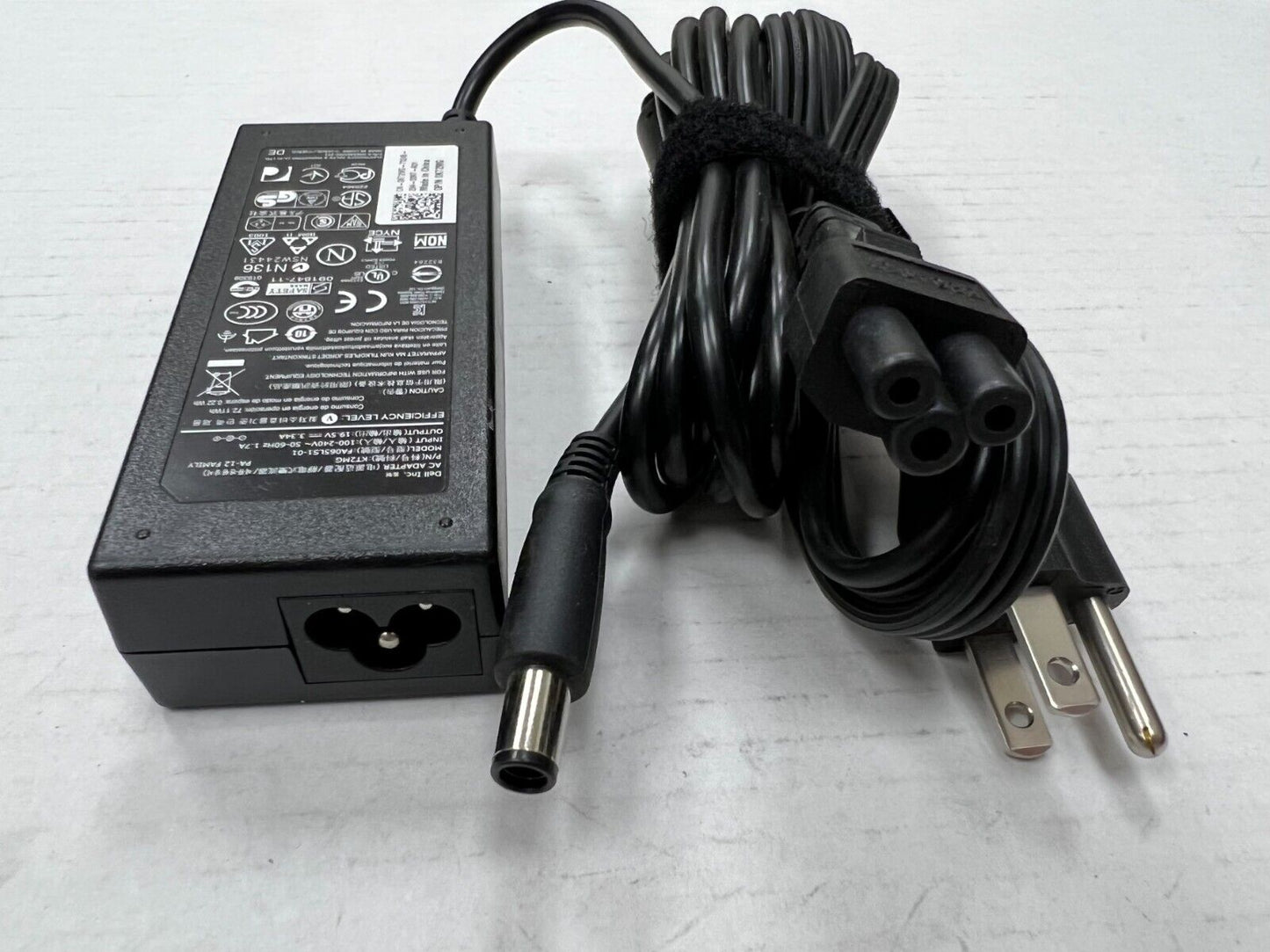 Genuine Dell E7440 E7450 E7250 E6440 PA-12 AC Adapter Charger w/ Power Cord 65W