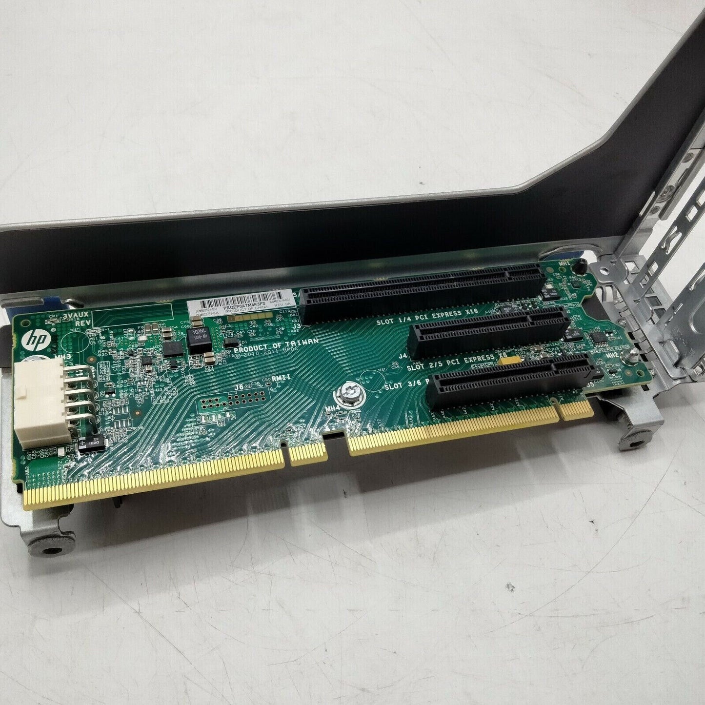 HP 662524-001 Proliant DL380p G8 3-Slot PCI-e Riser Board Cage 676406-001