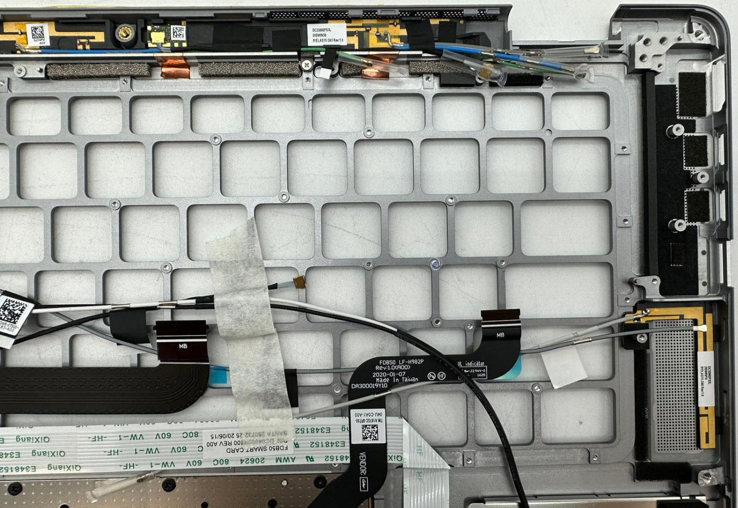 NEW OEM Dell Latitude 9520 2-in-1 Laptop Palmrest Touchpad Assembly W297H