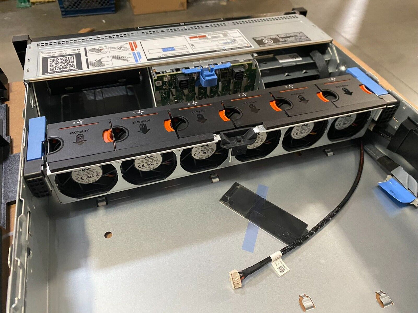 Dell Precision Rack 7910 server 8 bay 2.5 Barebone Chassis w/ Fans Cables FJDV7