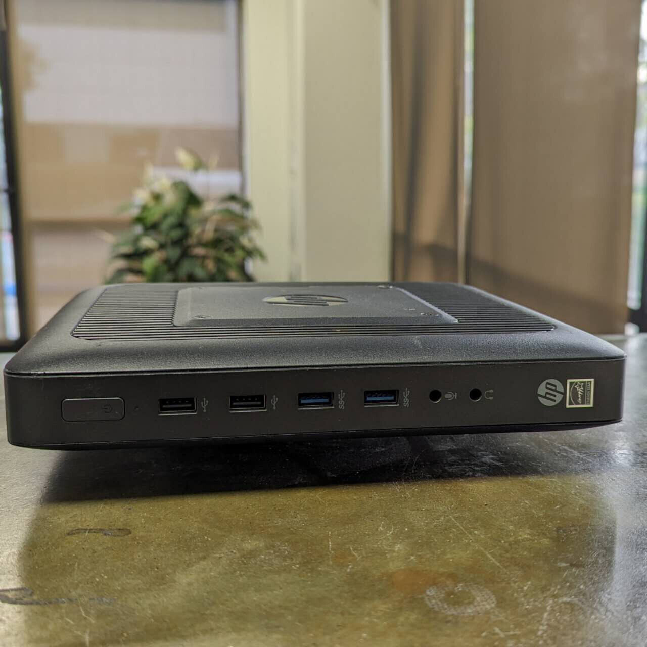 HP Flexible Thin Client T520 Desktop AMD GX-212JC 4GB RAM 65GB SSD
