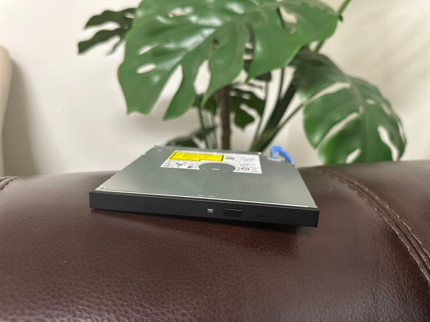 Dell/HP Super Multi SATA Slim DVD-ROM DU90N ODKC2X. 3/8 inch thickness