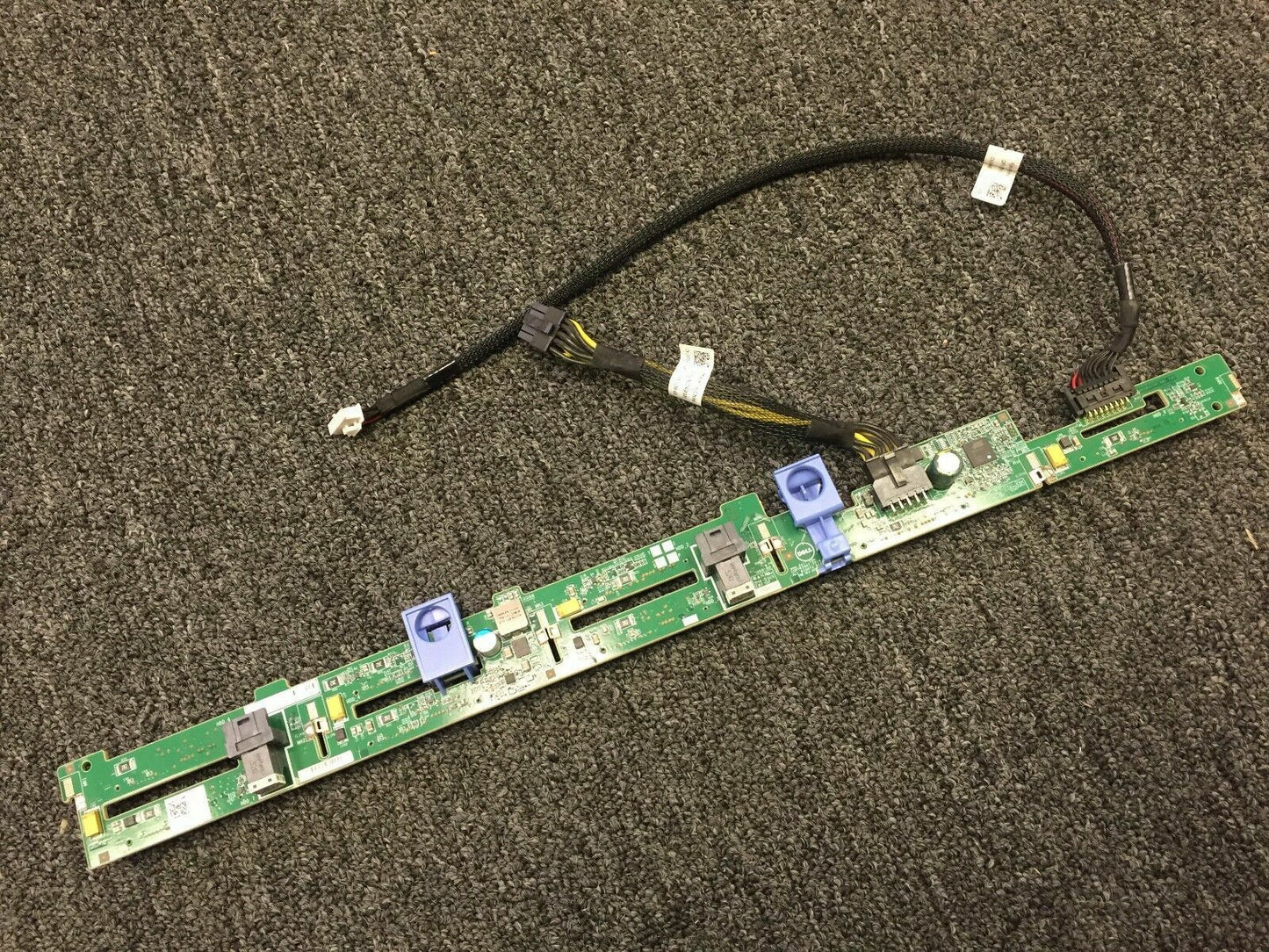 MG81C Dell PowerEdge R430 R630 8 X 2.5 Hard Drive Backplane W/ cables