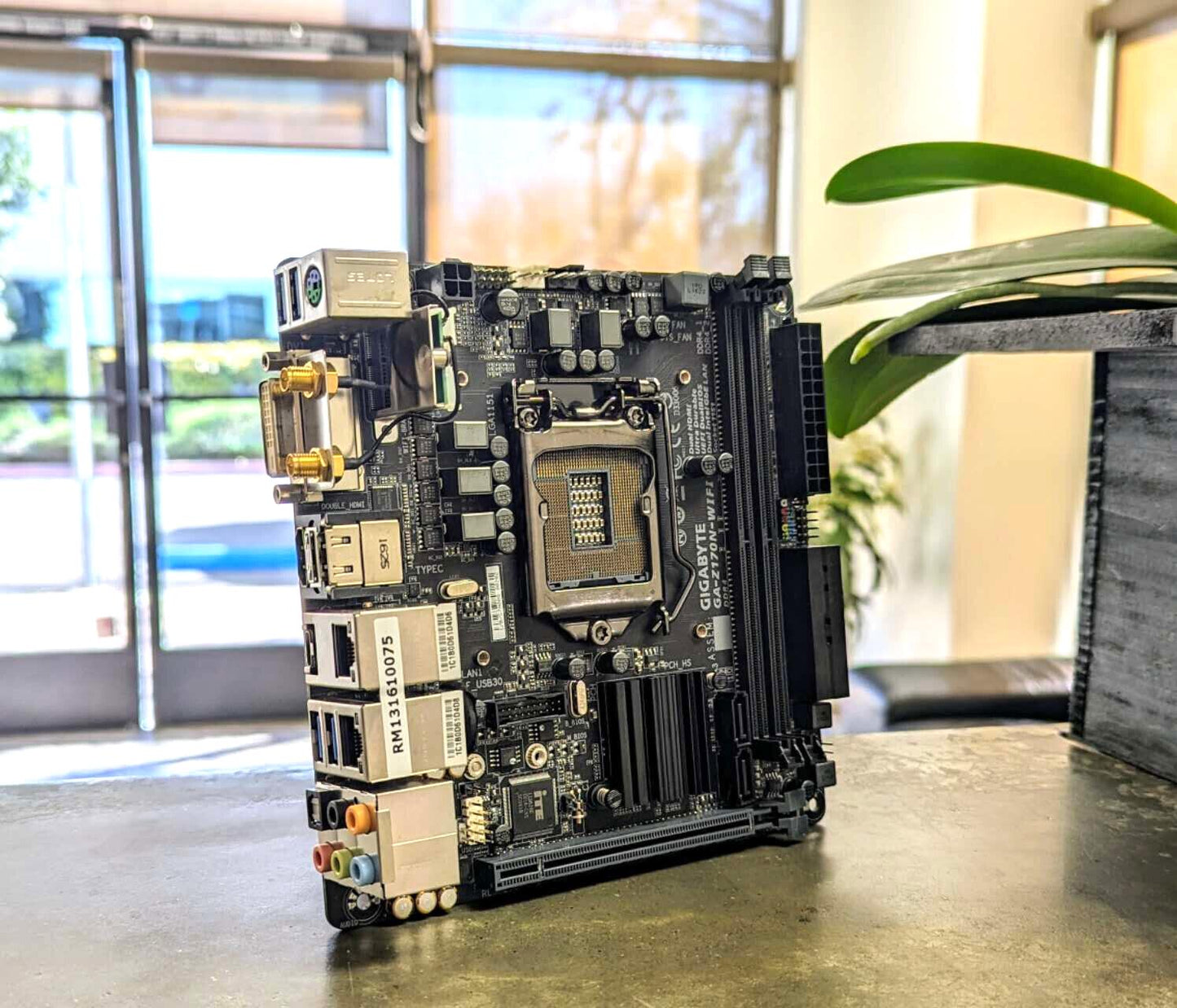 Gigabyte GA-Z170N-WIFI LGA 1151 mini ITX Motherboard Intel Z170 DDR4