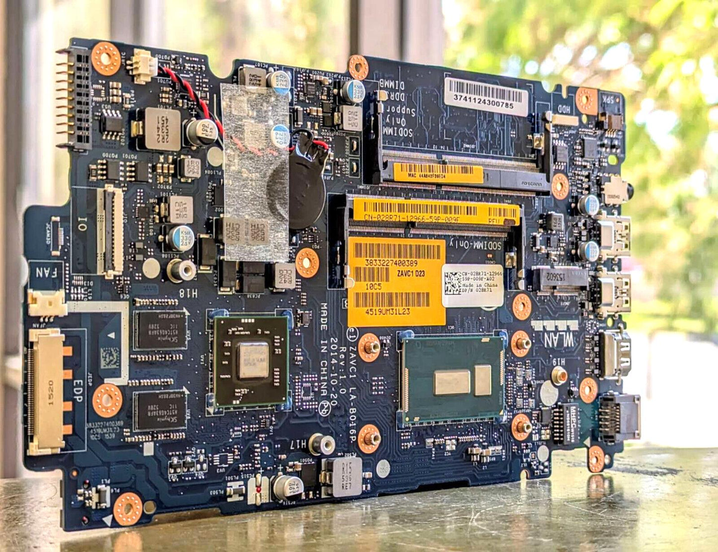 28R71 Dell Inspiron 14 5448 AMD R7 M268 2GB Laptop i5-5200U 2.70GHz Motherboard