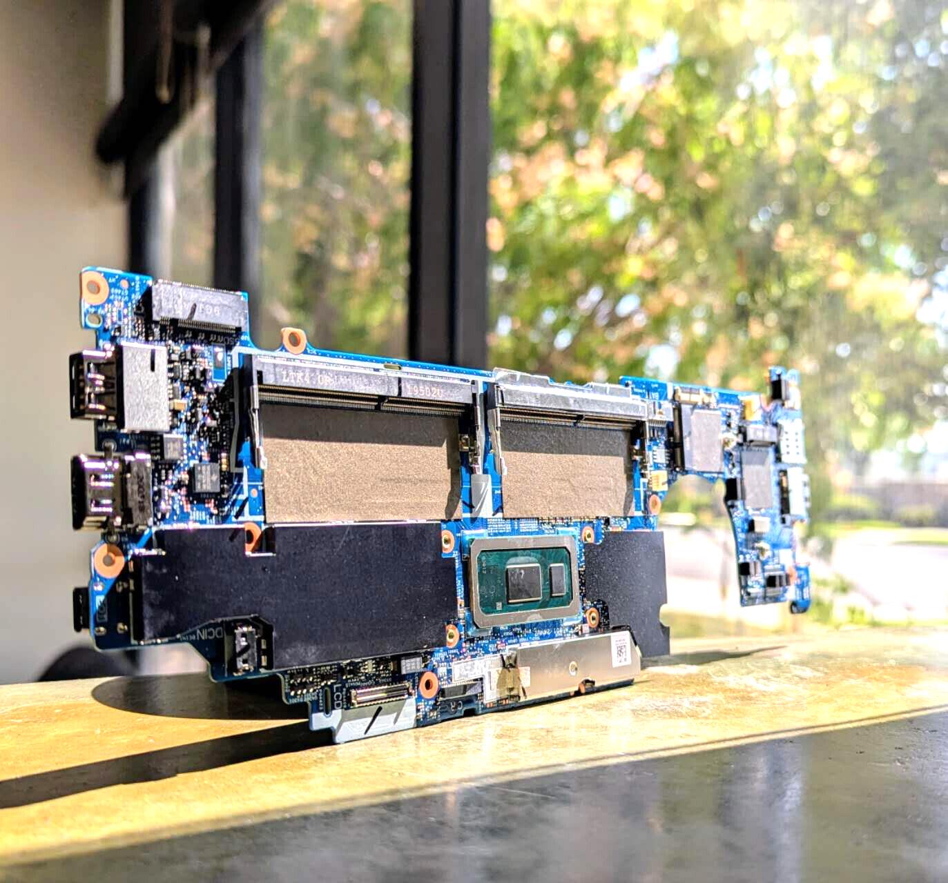 Dell Latitude 5300 2-in-1 Chromebook Laptop Motherbroad I7-8665U 18780-1 5F136