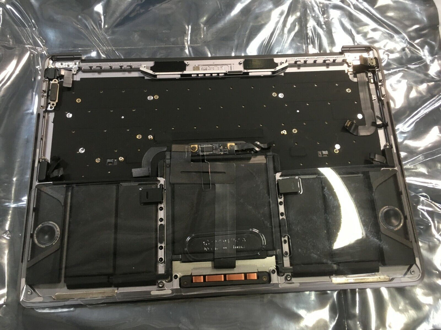 Apple MacBook Pro 13" 2016 2017 A1706 Palmrest Keyboard Battery Gray Genuine
