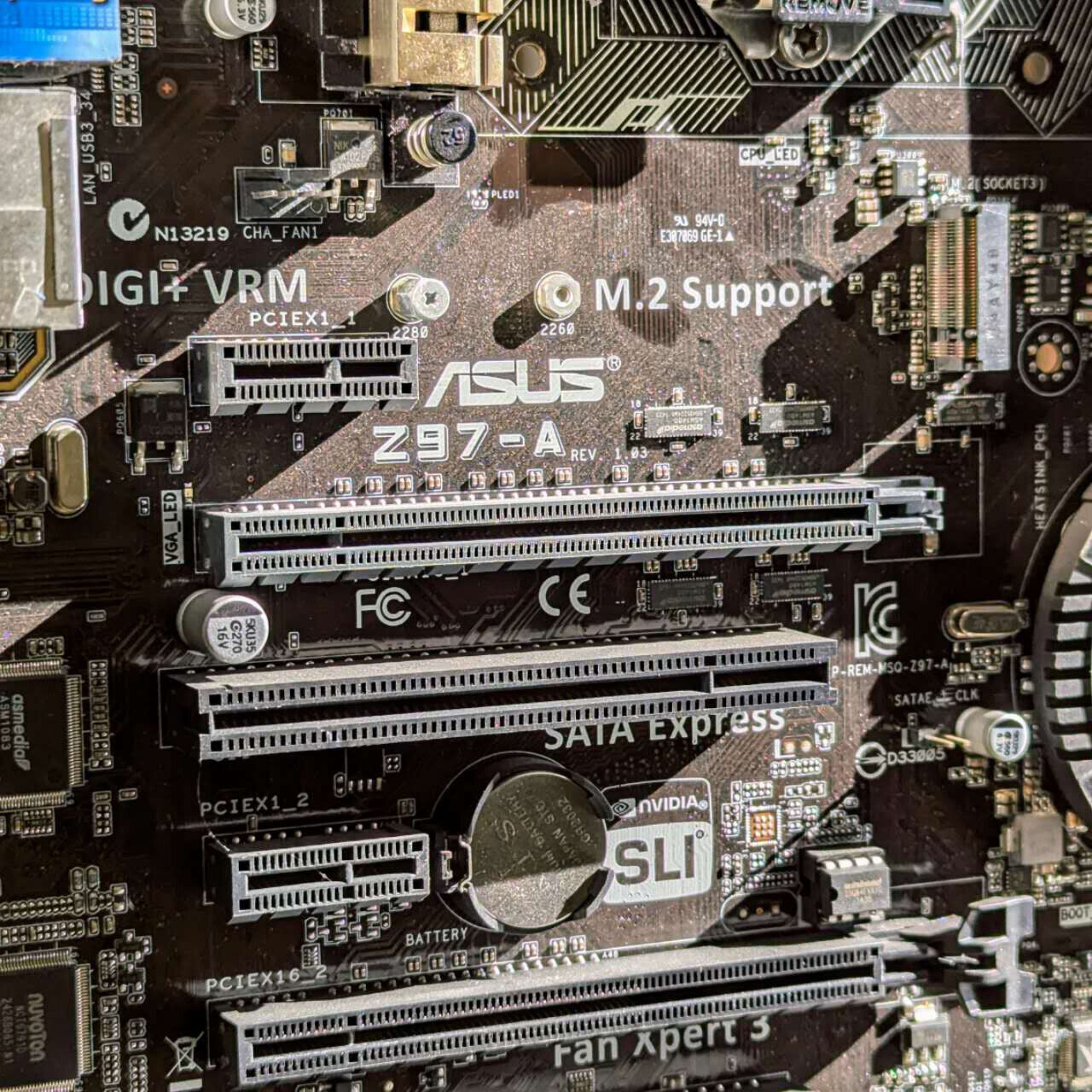 ASUS Z97-A Intel Z97 HDMI SATA 6Gb/s LGA1150 ATX Intel Motherboard