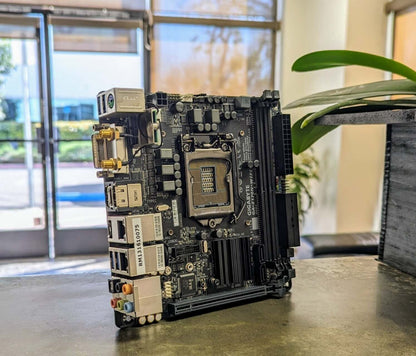 Gigabyte GA-Z170N-WIFI Intel Socket LGA 1151 mini ITX Desktop Motherboard