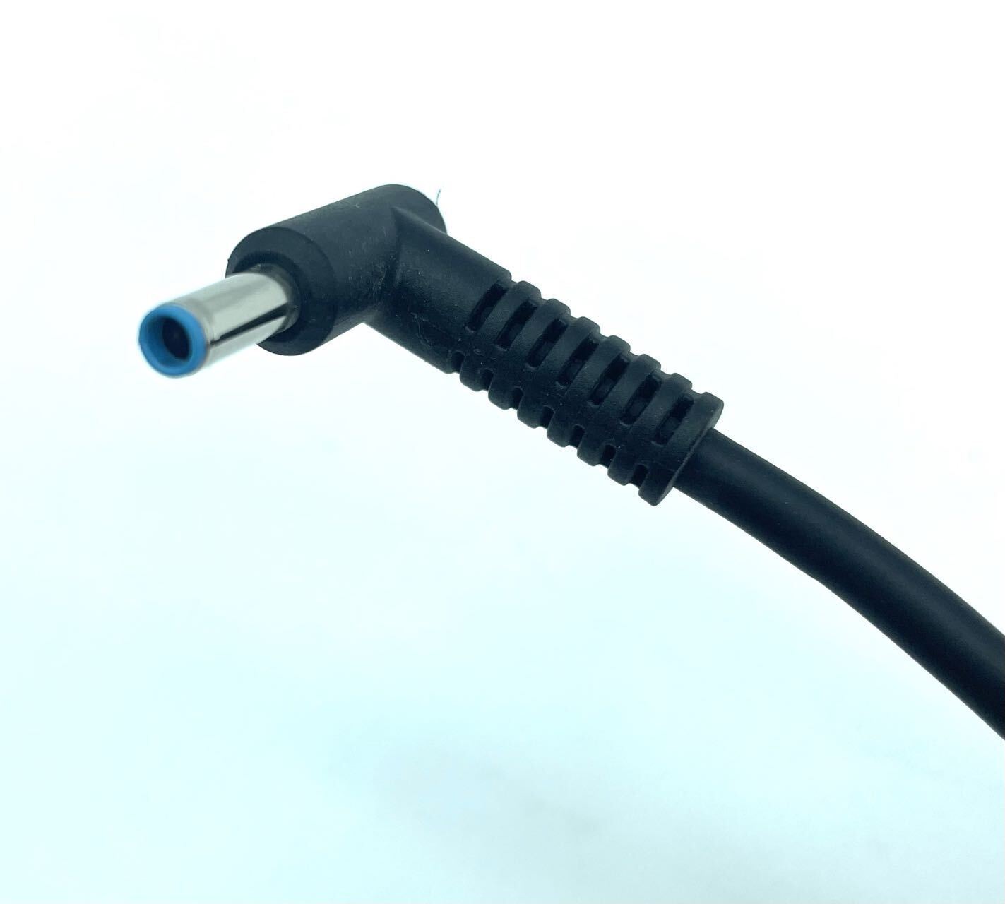 OEM Genuine 45W HP Blue tip AC Adapter Charger 740015-002 741727-001 19.5V 2.31A