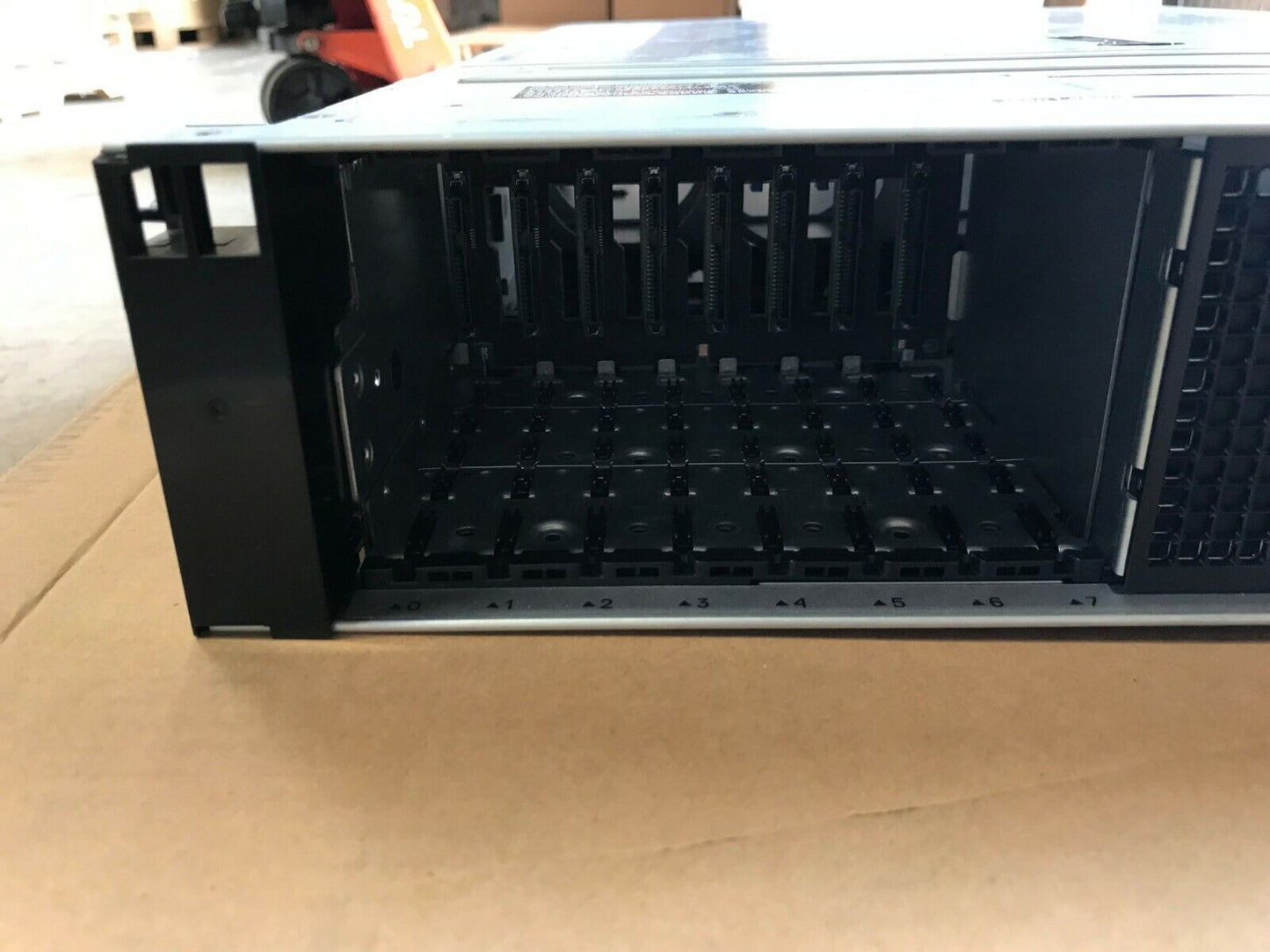 DELL EMC PowerEdge R740 8x 2.5" Bays Server Chassis Backplane 66JJ5 R3GPC