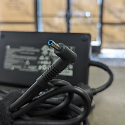 Genuine HP Charger Slim 19.5V 10.3A 200W HP Omen 15-DC1020NR 815680-002 Blue tip