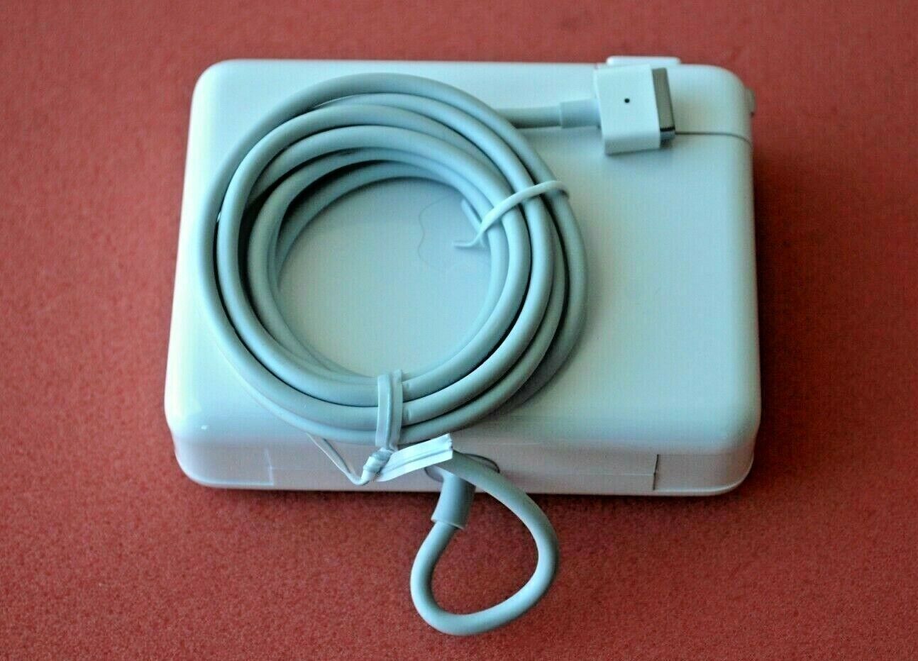Genuine Apple Magsafe 1 Power Adapter Macbook Charger 45W 60W 85W A1184 A1330