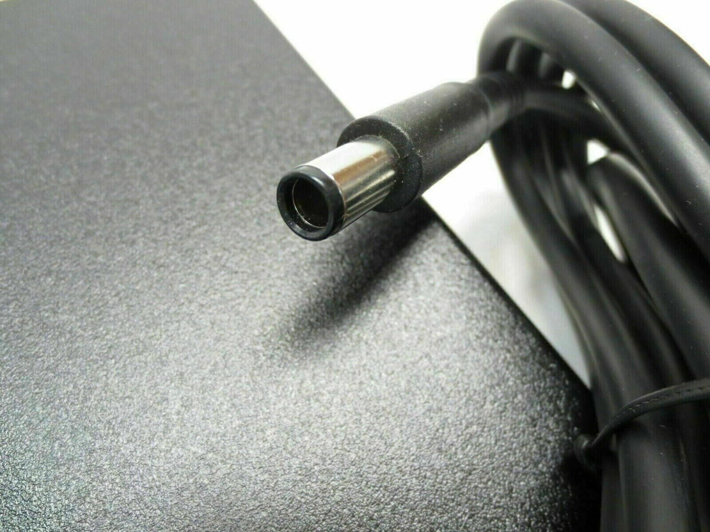 Dell 240W 19.5v 12.3a Precision Alienware AC Adapter 17 R3 R4 R5 laptop charger