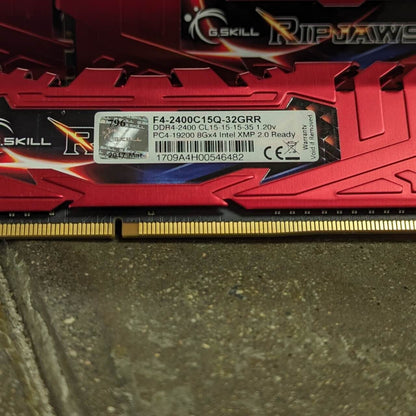 32 GB (4x8 GB) G.SKILL RIPJAWS 4 DDR4 2400 MHz CL 15-15-15-35 1.20V XMP 2.0