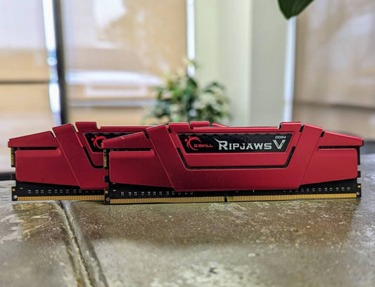 Lot of 10 G.Skill Ripjaws V 4GB DDR4 RAM 40GB total CL 15-15-15-35 1.20V XMP 2.0