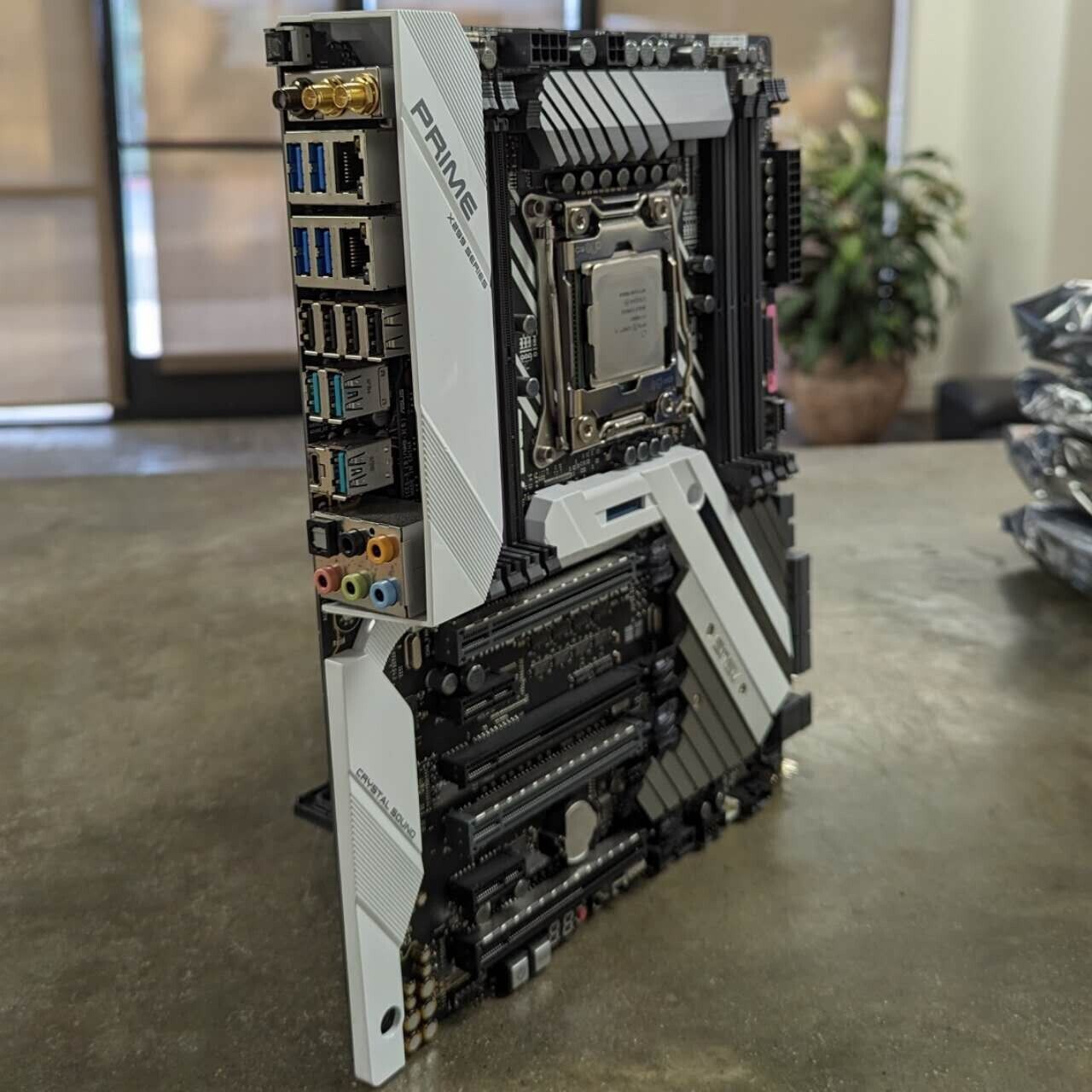 ASUS Prime X299-deluxe + i7-7800X COMBO Lga2066 Ddr4 ATX Gaming Motherboard