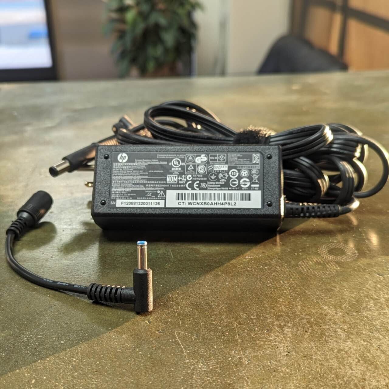 LOT OF 50 HP 65W AC Adapter 4.5mm Blue Tip For HP PPP009C 710412-001 714657-001