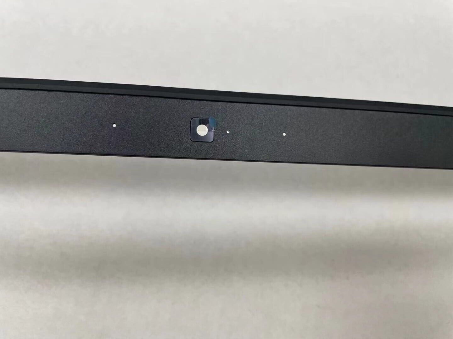 Dell Latitude E7450 LCD Front Bezel with WebCam Port AP147000400 XNM5T 0XNM5T