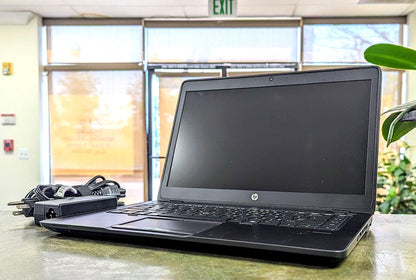 HP ZBook 14 G2 i5-5200U 2.2GHz 8GB RAM 256GB SSD + 500GB HDD 14" WINDOWS 10 PRO