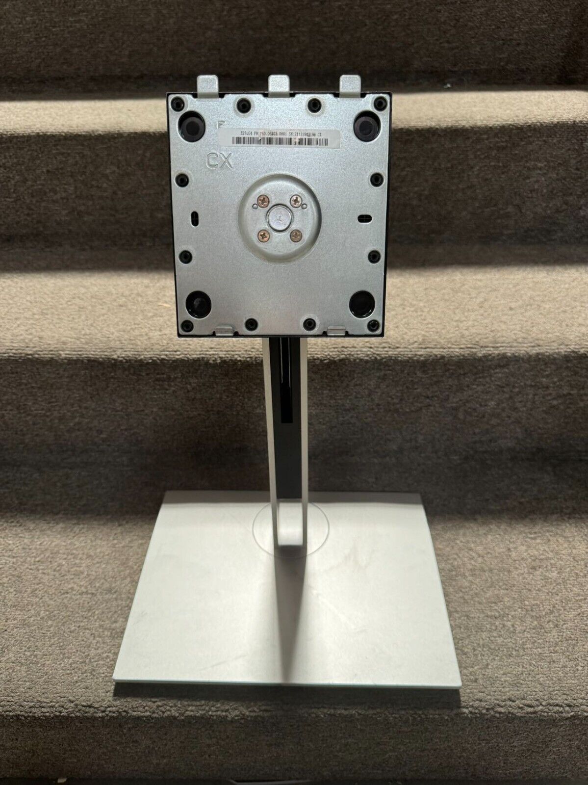 HP - E27u G4 / E27Q G4 Monitor Stand & Base 97432-701