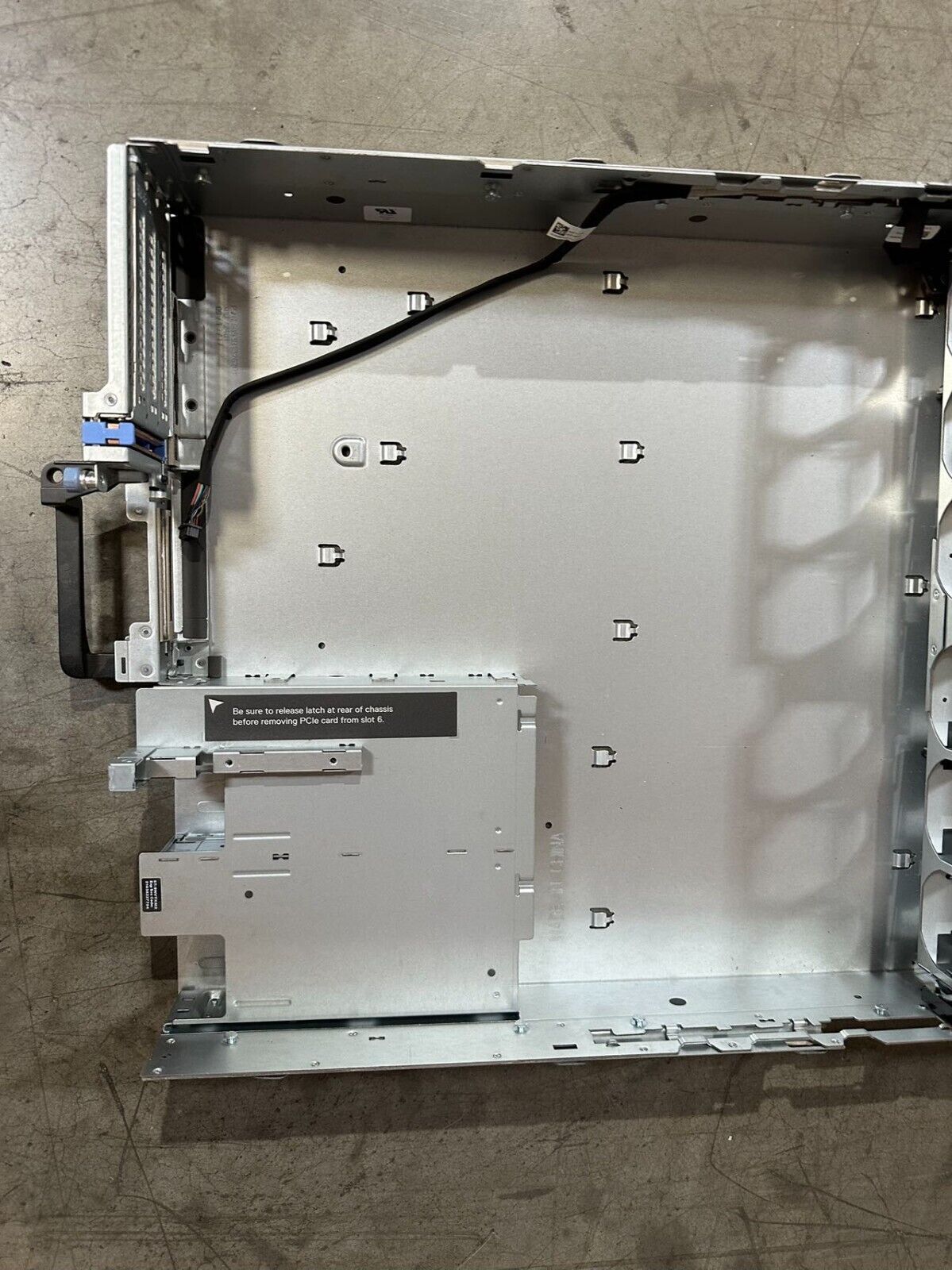 DELL EMC PowerEdge R740 R740XD 12x 3.5" Bays Server Chassis Case Backplane 8N0NG