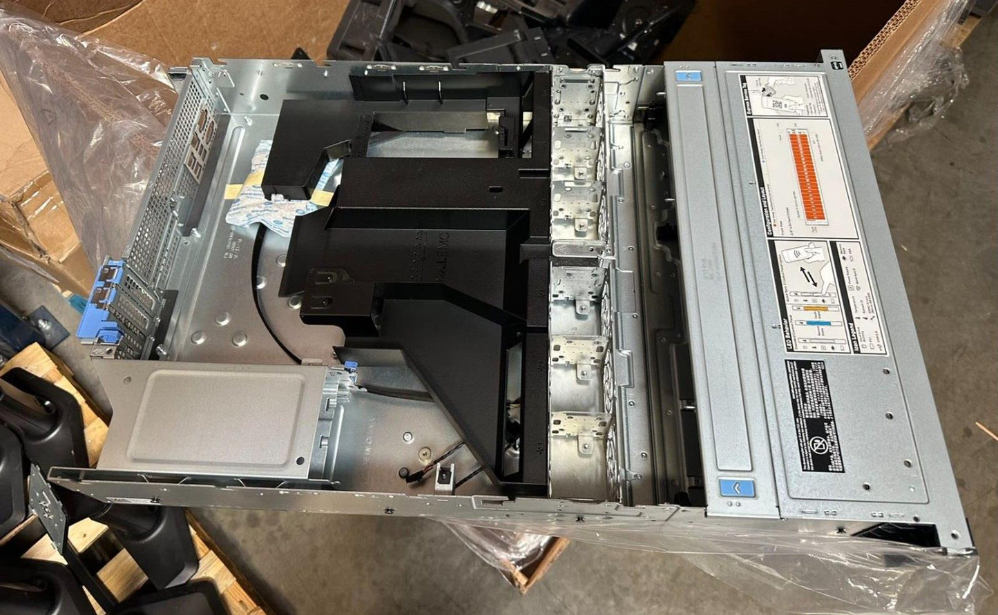 DELL EMC POWEREDGE R7415 SERVER 2.5" X 24 BAY Only Chassis