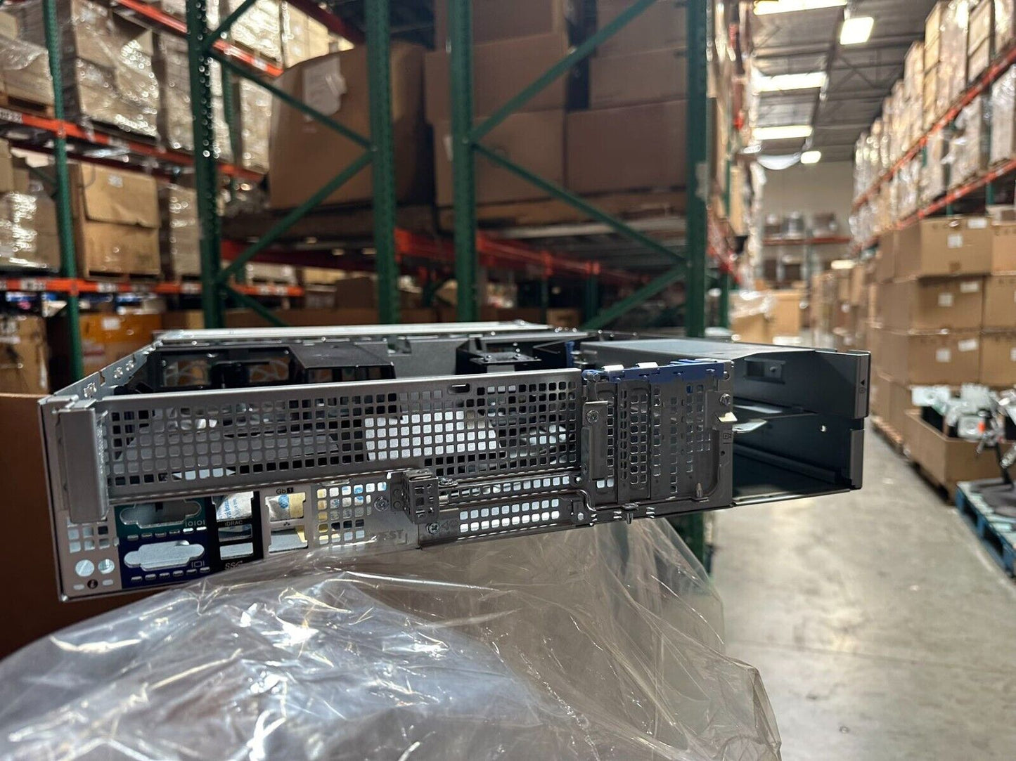 DELL EMC POWEREDGE R7415 SERVER 2.5" X 24 BAY Only Chassis