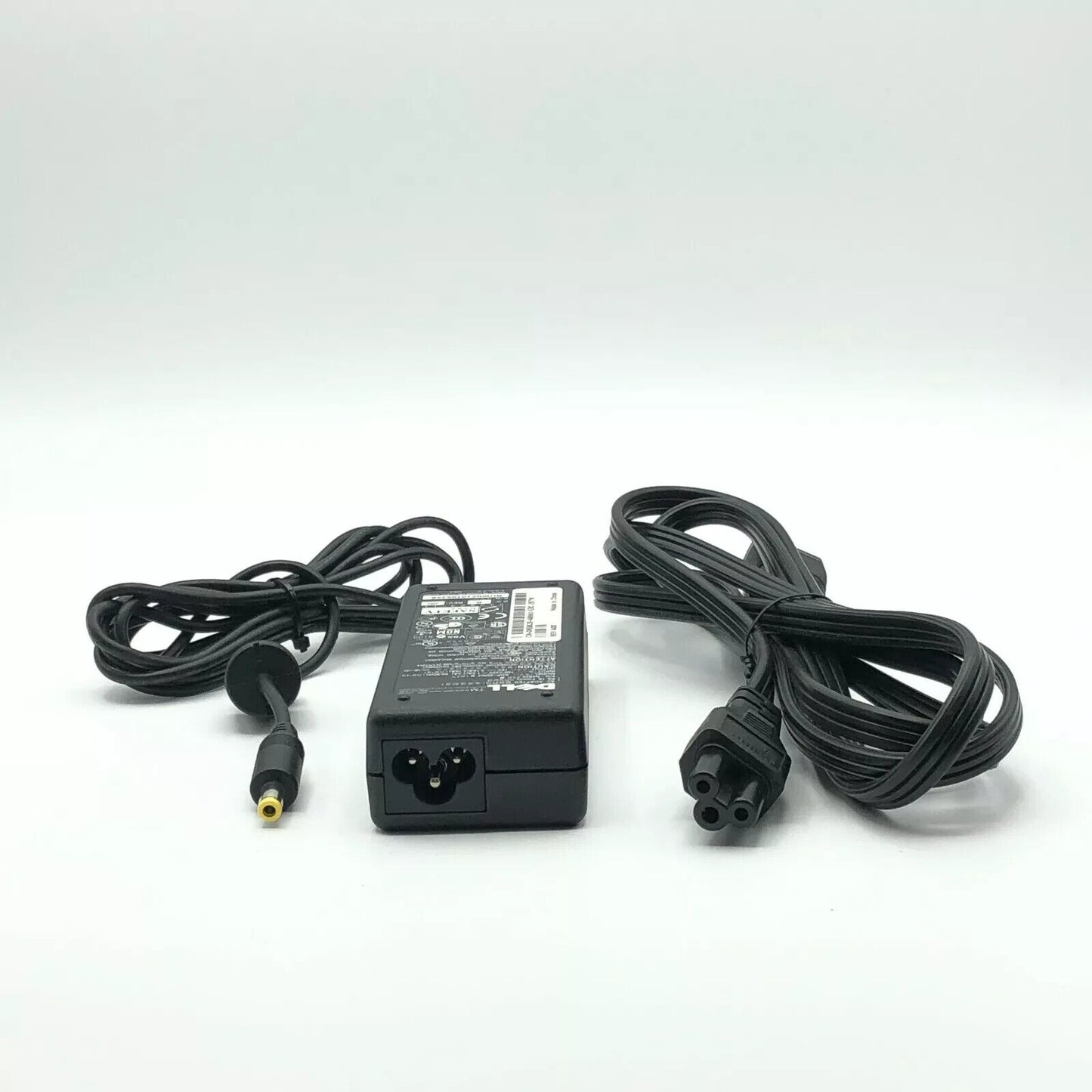 Genuine Dell AC Adapter Laptop Charger For Inspiron 3000 3200 3500 60W