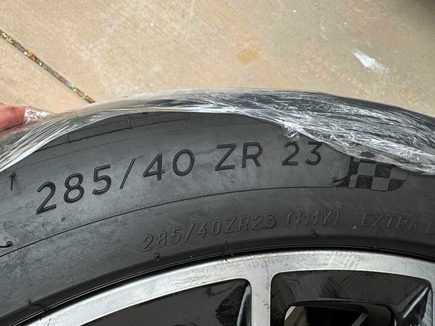 4X 23" MERCEDES GLS450 580 GLS63 AMG FACTORY WHEELS TIRES OEM Maybach GLS600