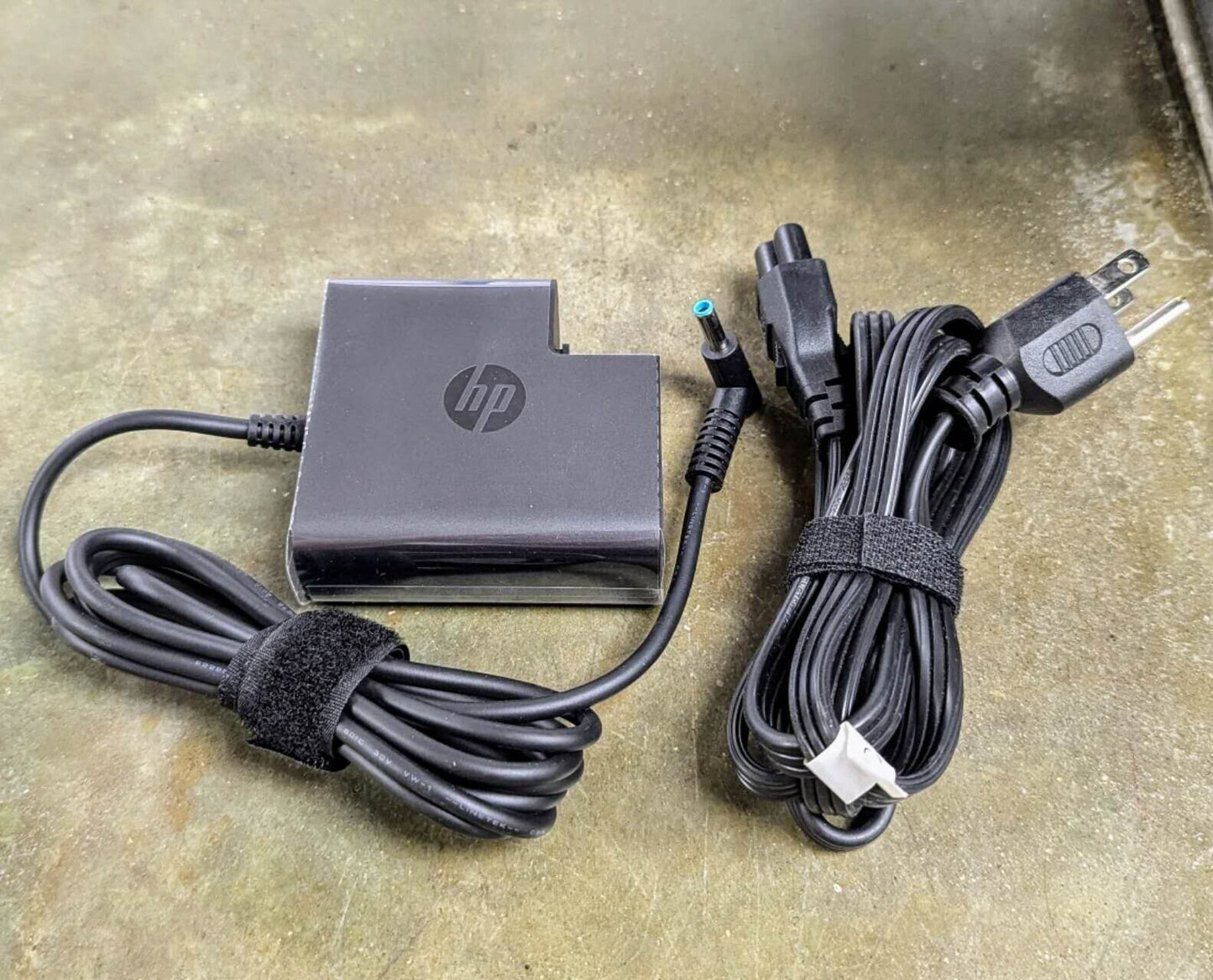 New Genuine 65W HP Adapter Power Charger For Pavilion Laptop Blue Tip 4.5*3.0mm