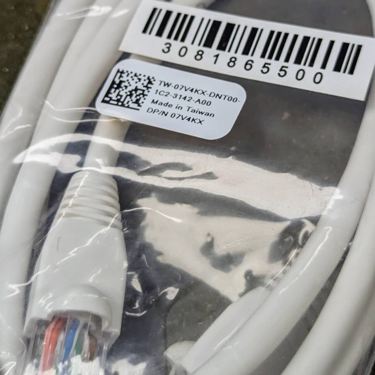LOT of 16 CAT5 Ethernet Patch Cable RJ-45 Internet Cord White 2 Ft DP/N 7V4KX