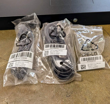 Dell Networking S4112F-ON 12x 10GbE SFP+ + 3x 100GbE QSFP28 F2R Managed Switch