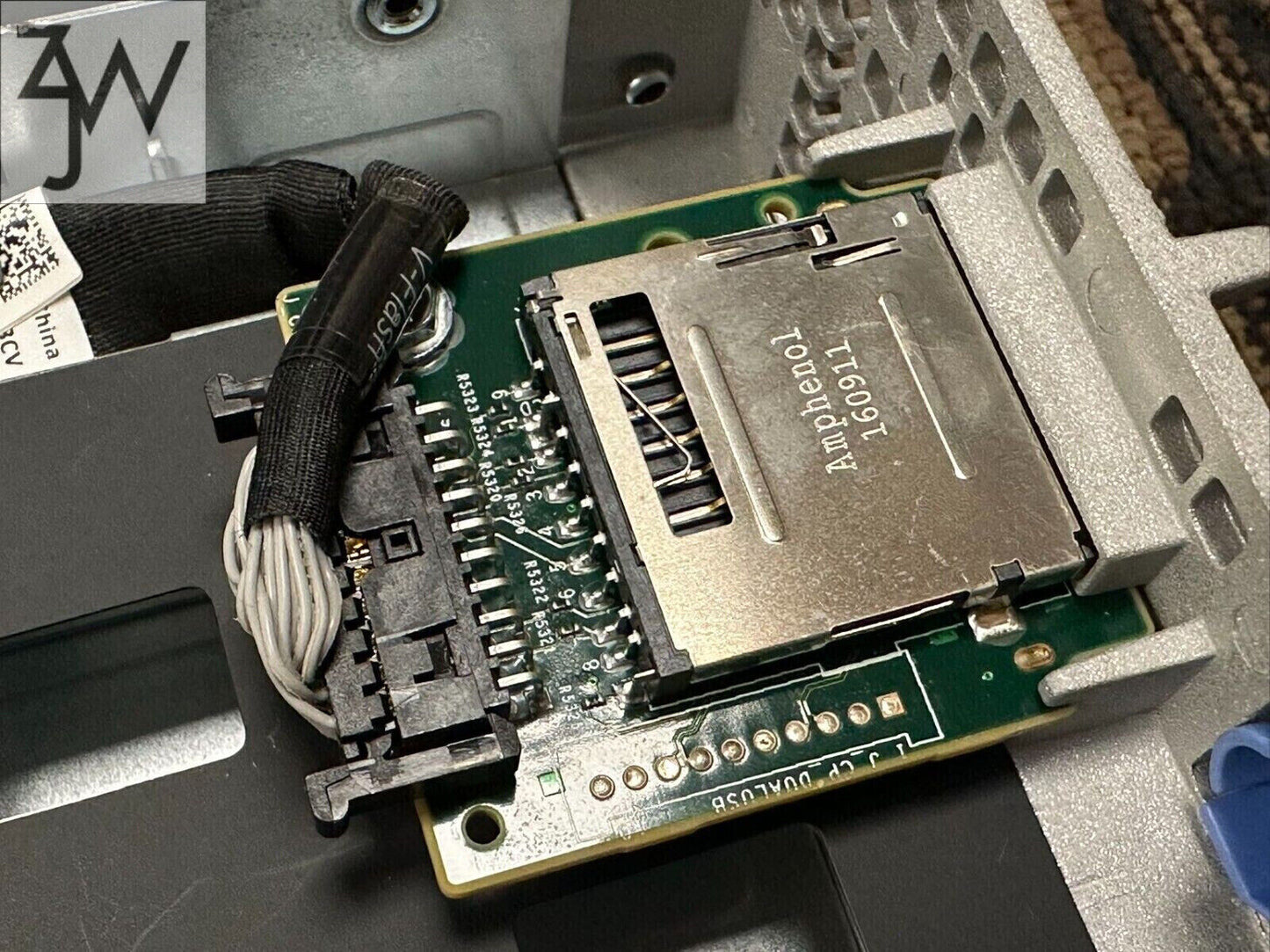 Dell PowerEdge R730XD 2.5x24Bay 2xE5-2680 V4 Intel X520 RAID H730 2x750W NO RAM