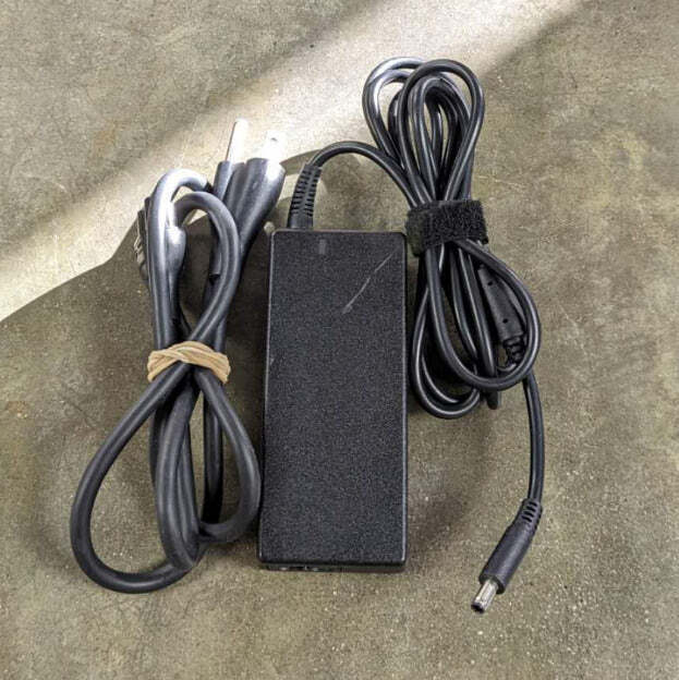 Original Dell 65W 4.5mm tip AC Adapter Inspiron 13 14 15 0MGJN9 PA-1650-02D4