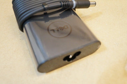 OEM Dell E7240 E7250 E7440 E7450 E7470 E7270 65w Slim AC adapter LA65NM130 JNKWD
