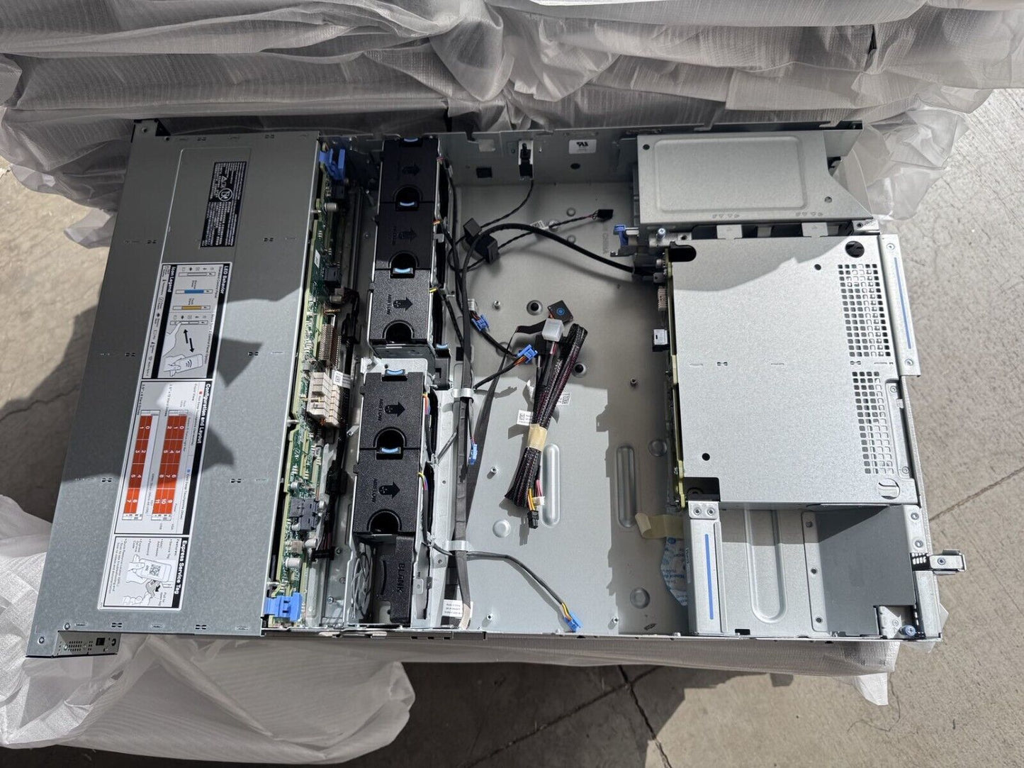 DELL PowerEdge R540 12x 3.5" Bays Server Chassis Backplane FAN HKV29 94P80 PT9X1